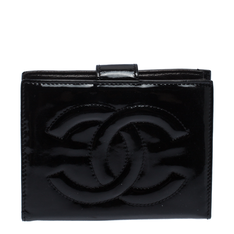 Chanel Black Patent Vintage CC Compact Wallet