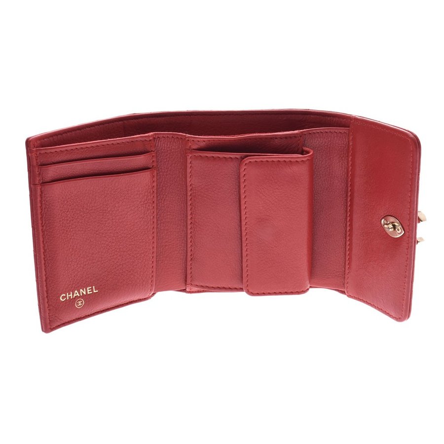 

Chanel Red Leather Small Flap Wallet