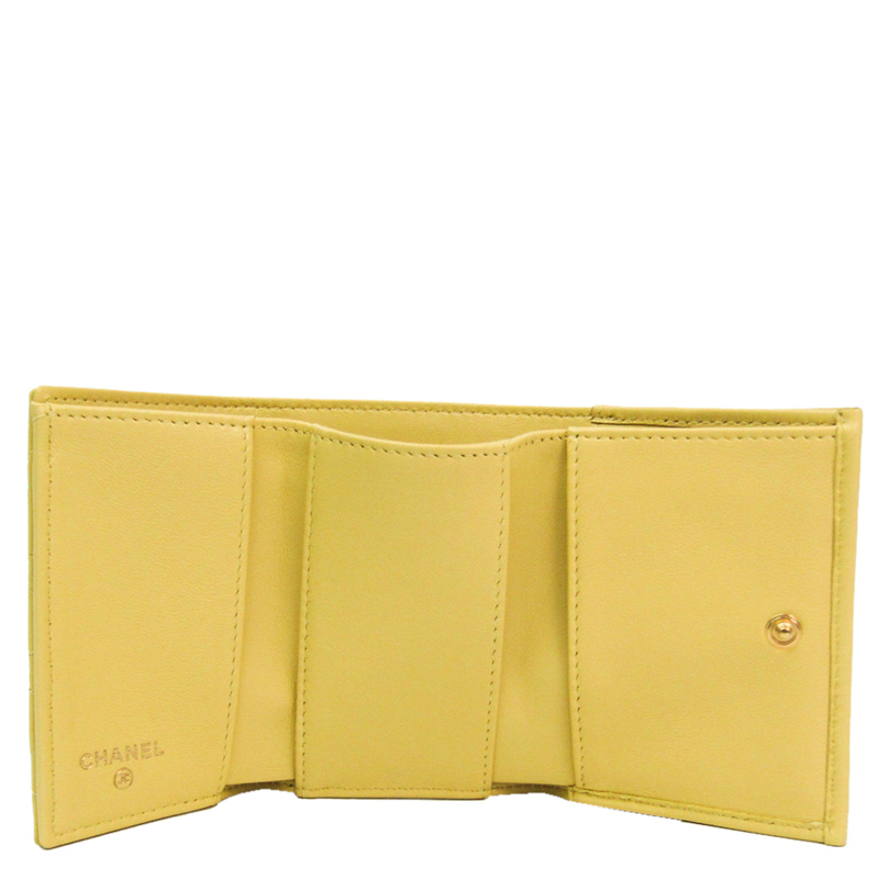 

Chanel Yellow Matlasse Leather Boy Nano Wallet