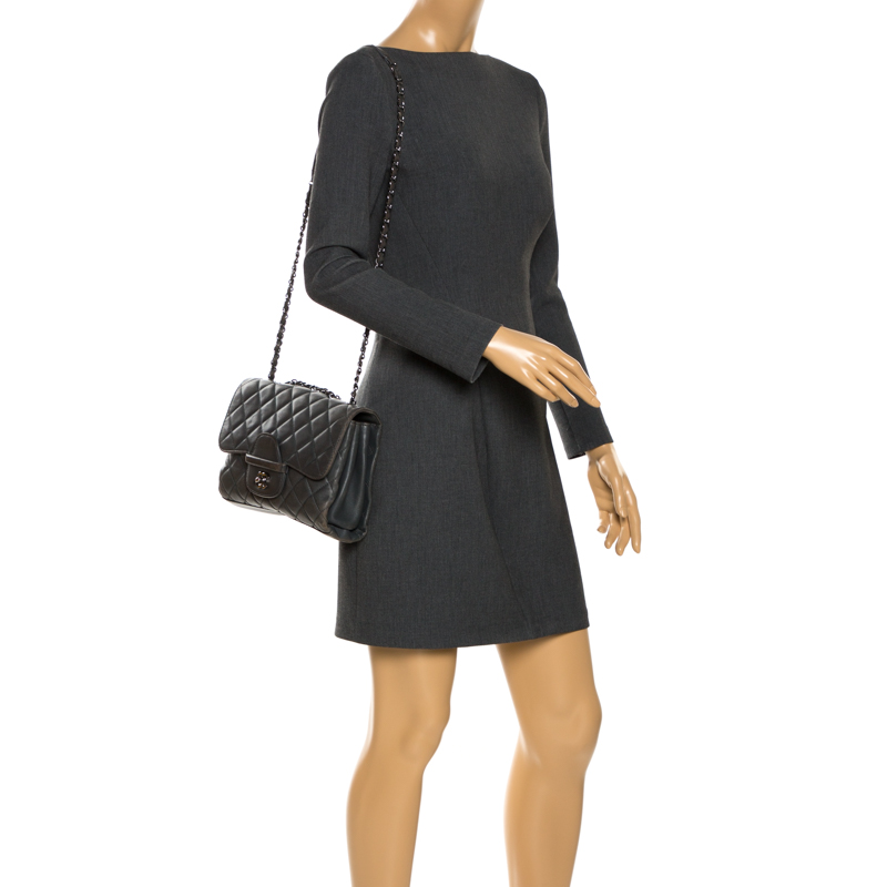 

Chanel Dark Grey Quilted Leather Shoulder Bag