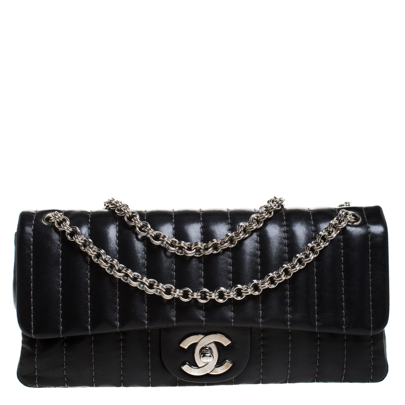 Pre Owned Chanel Black Vertical Quilted Leather Medium Timeless Flap Bag