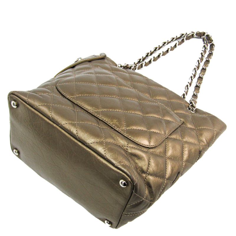 

Chanel Gold Matlasse Leather Ligne Cambon Tote