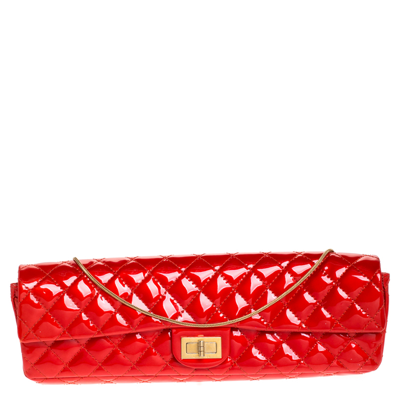مملوكة مسبقًا Chanel Red 2.55 Reissue Quilted Patent Leather East/West Clutch Bag