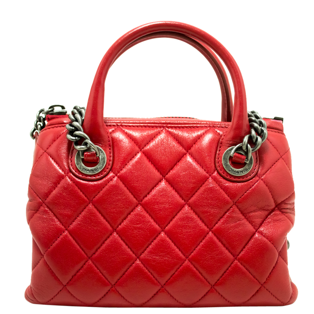 Pre-owned Chanel Red Quilted Leather Small Vintage Satchel