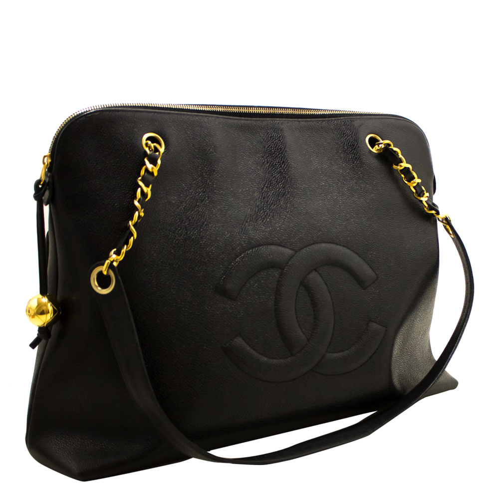 

Chanel Black Caviar Leather Jumbo Chain Shoulder Bag