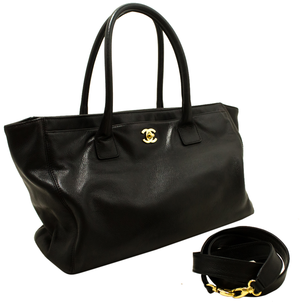 

Chanel Black Caviar Leather Cerf Tote