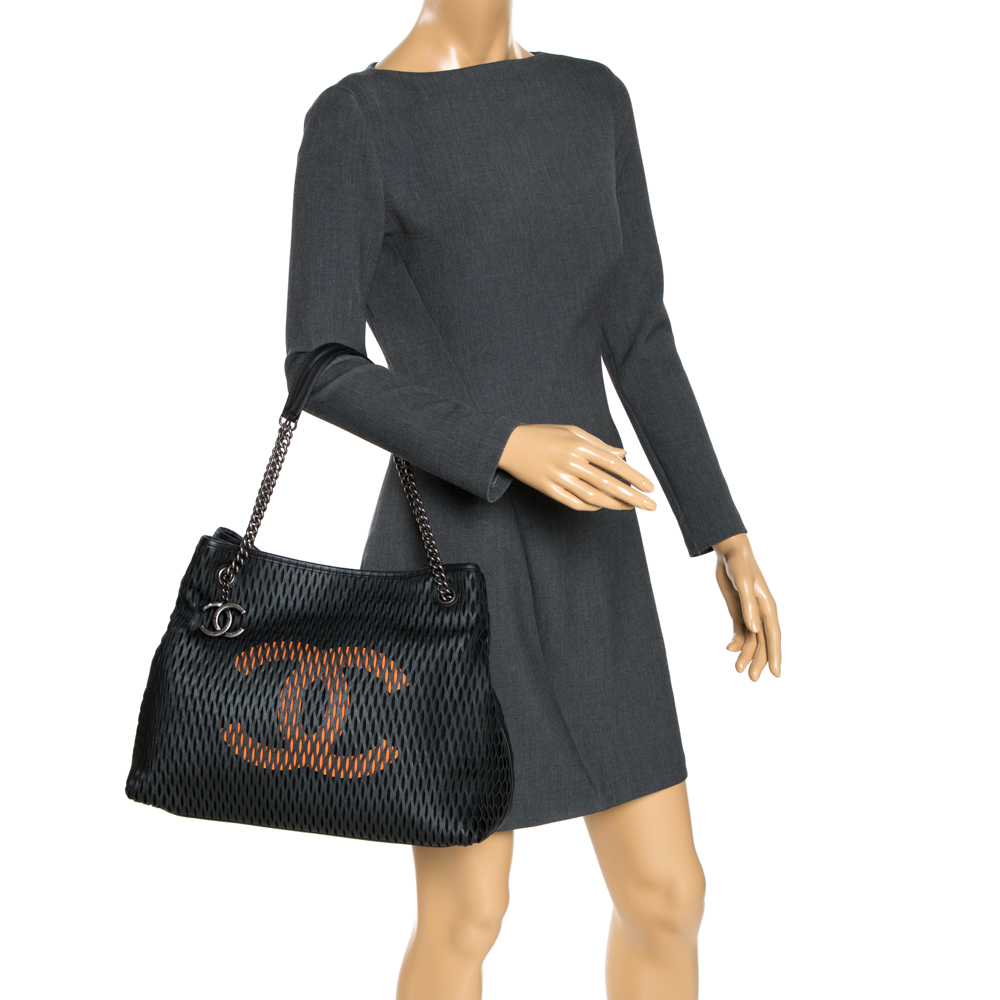 

Chanel Black/Orange Perforated Leather CC Chain Tote