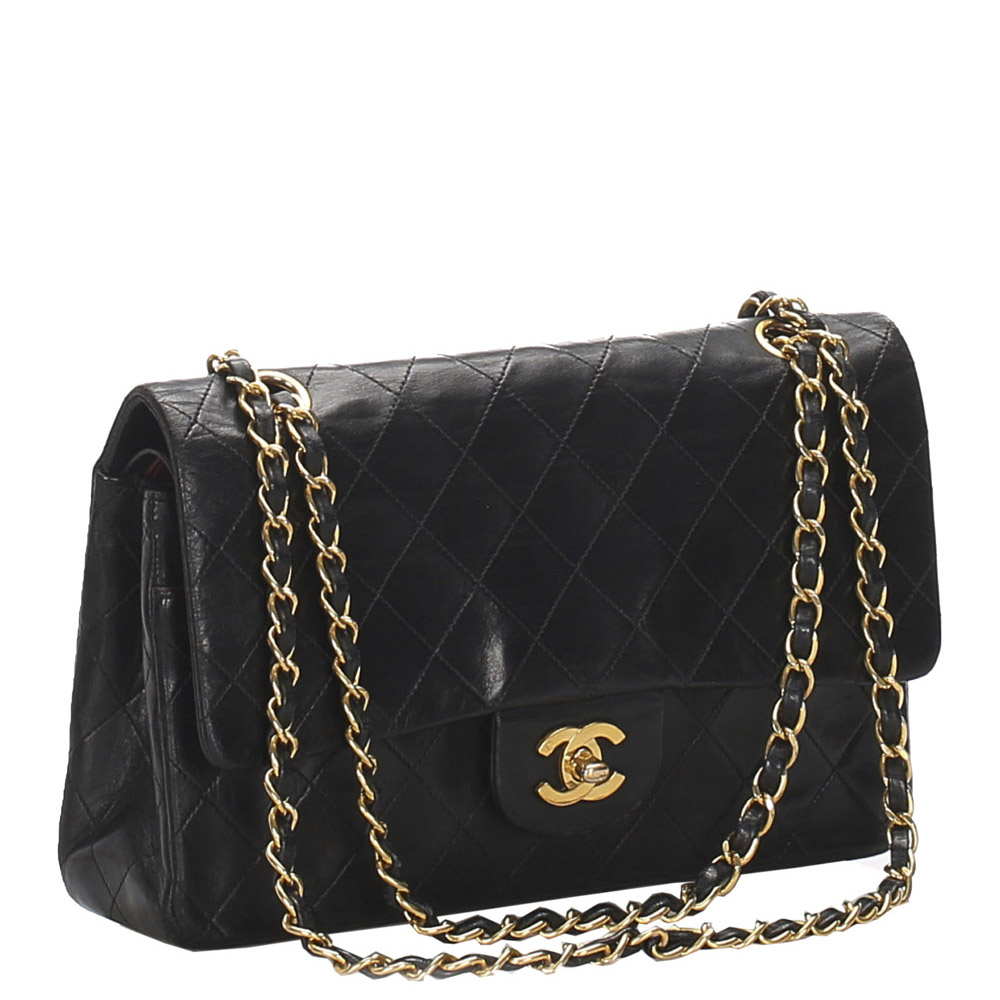 

Chanel Black Lambskin Leather Classic Medium Double Flap Bag