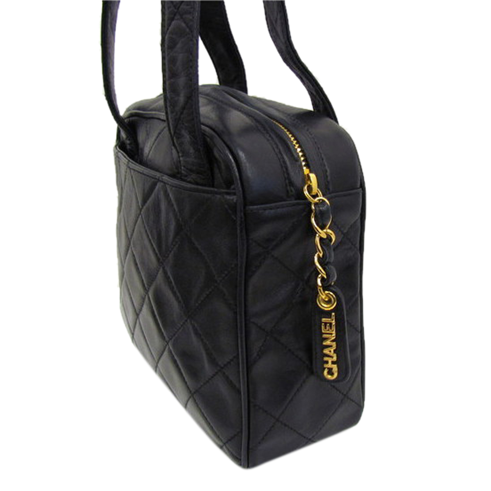 

Chanel Black Matelasse Leather Vintage Shoulder Bag