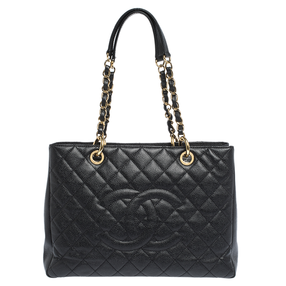 مملوكة مسبقًا حقيبة شانيل غراند شوبنغ جلد كافيار أسود مبطن
