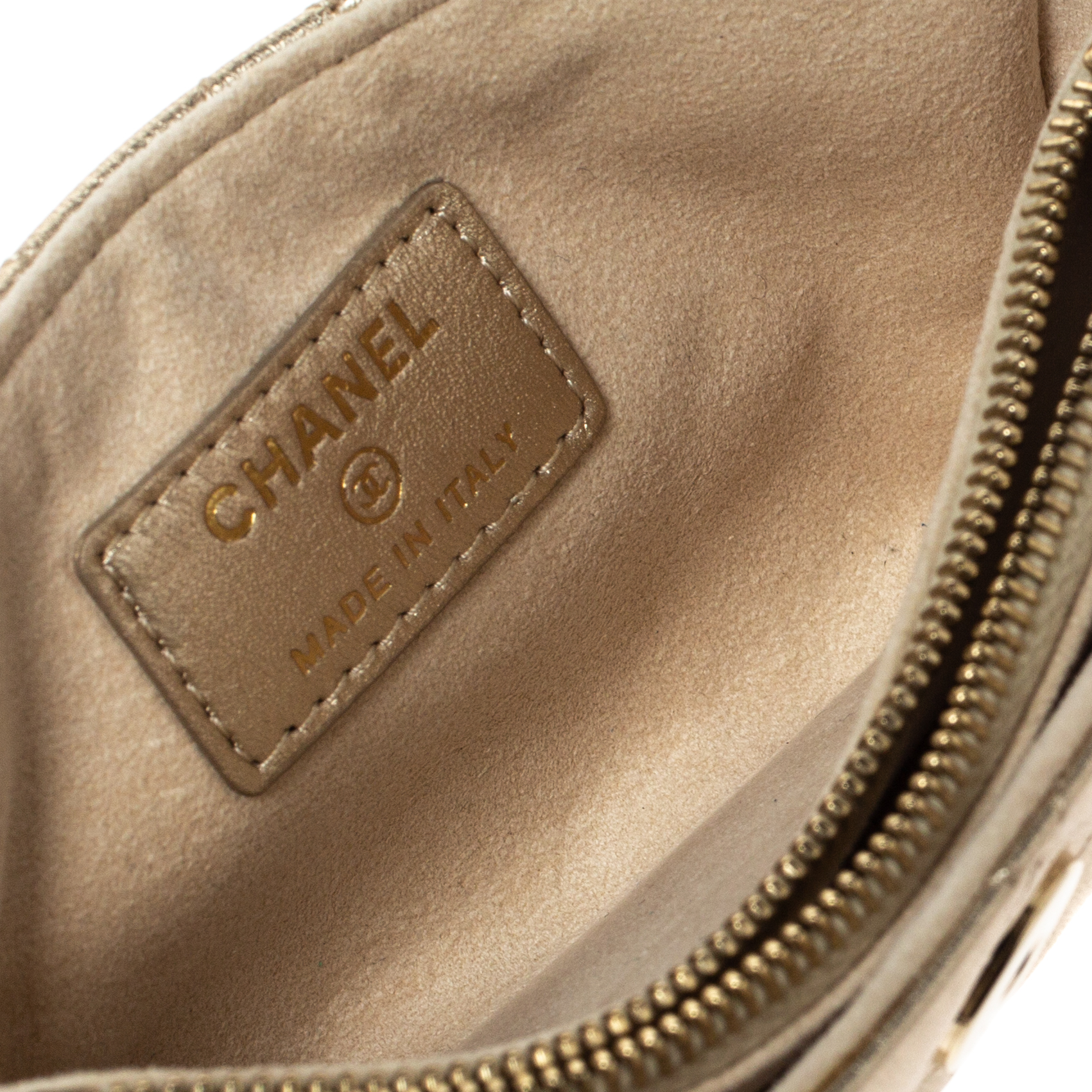 

Chanel Gold Quilted Leather CC Phone Holder Clutch