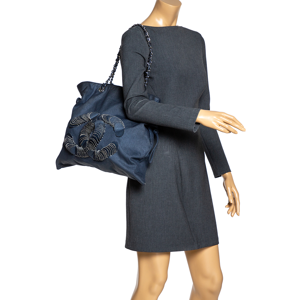 

Chanel Navy Blue Denim Disc Bon Bon Bag