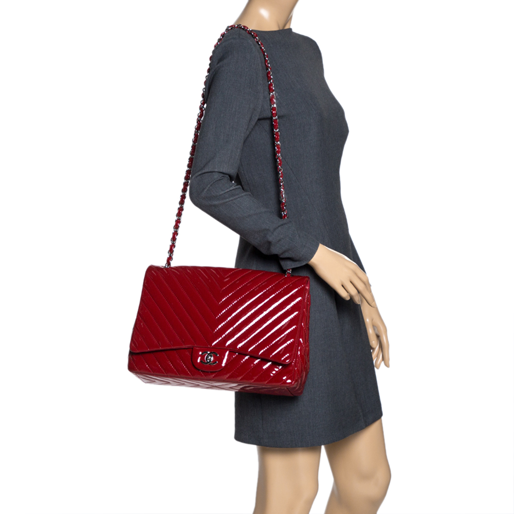 

Chanel Red Chevron Patent Leather Maxi Classic Single Flap Bag