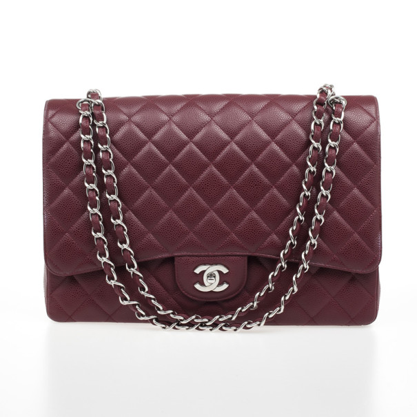 مملوكة مسبقًا Chanel Rouge Fonce Maxi Classic Flap Bag