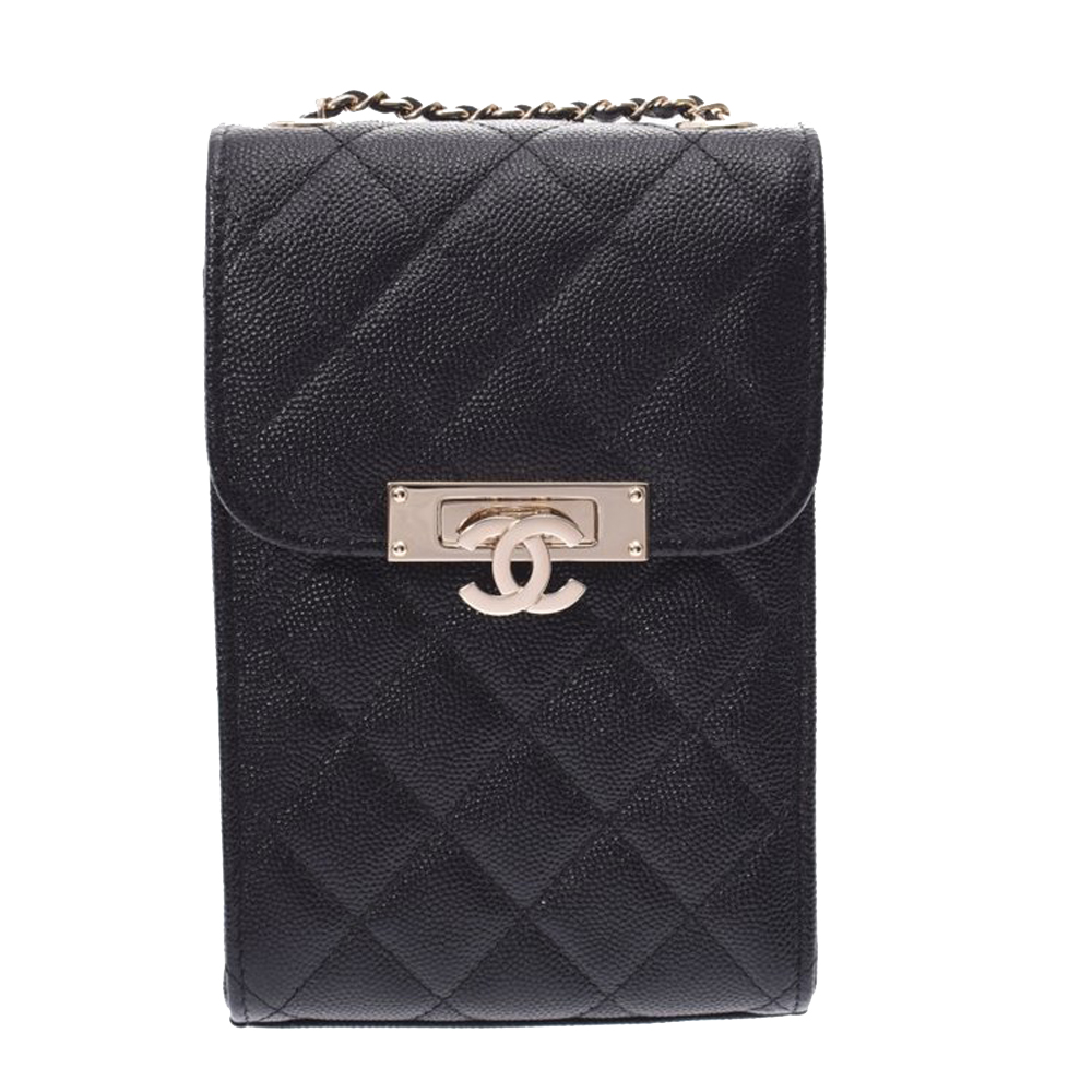 Click to view more detailed imagery on our partner's website Pre-owned Chanel Black Caviar Leather Clutch On Chain