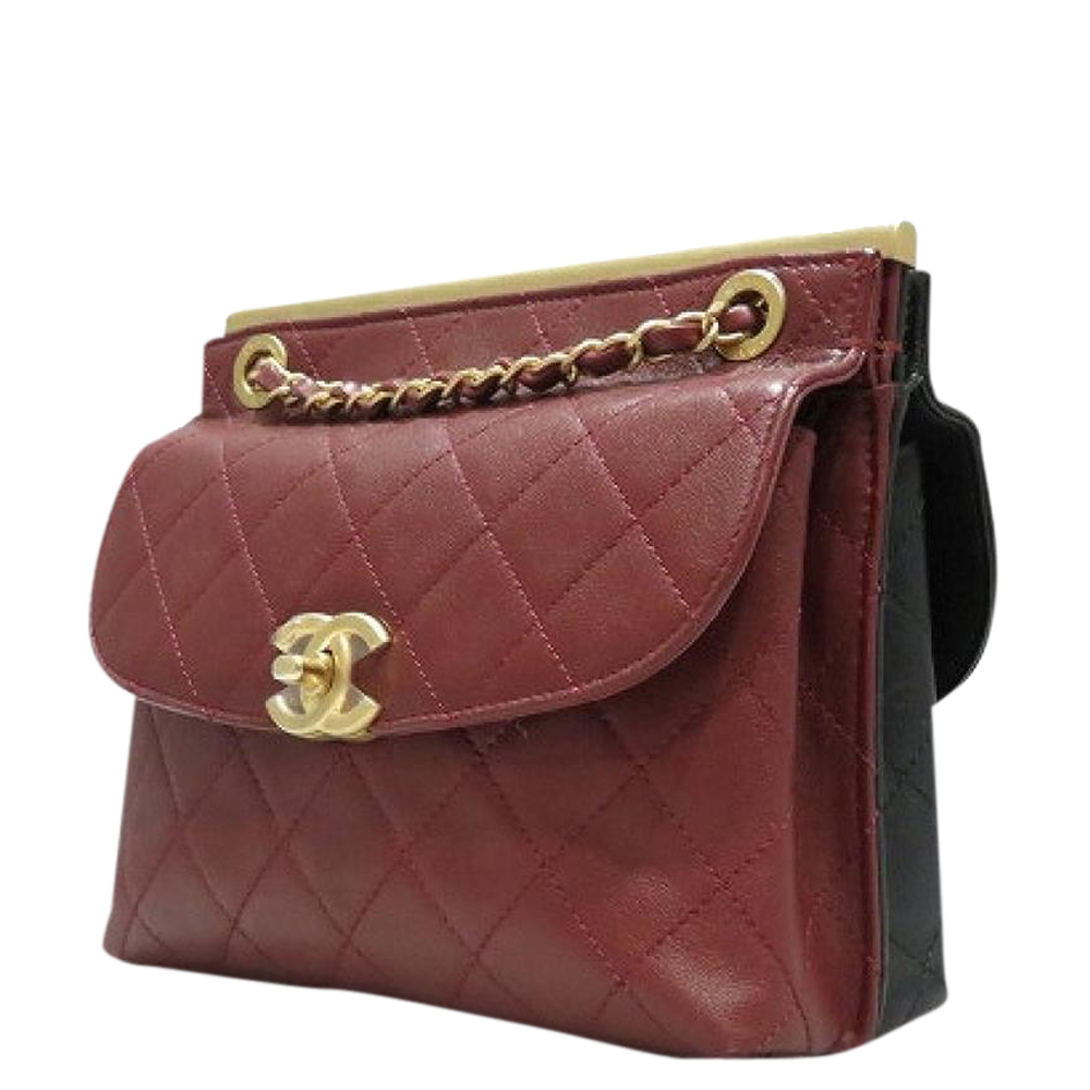 

Chanel Red Leather Vintage Shoulder Bag