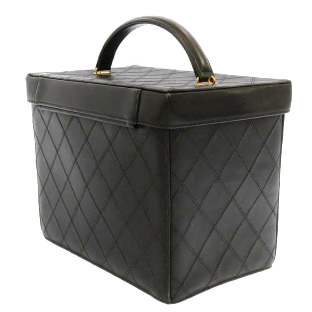 

Chanel Black Lambskin Leather Vanity Case Top Handle Bag