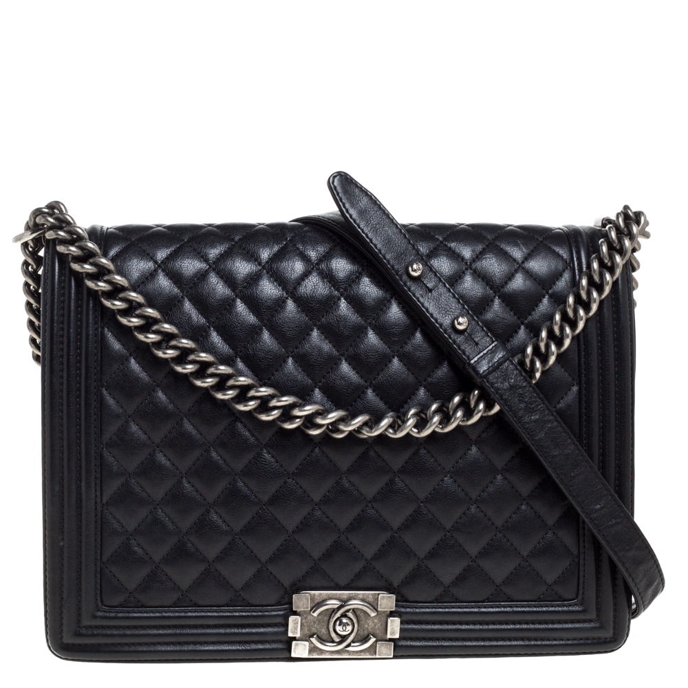 Click to view more detailed imagery on our partner's website Pre-owned Chanel Black Quilted Leather Large Boy Flap Bag