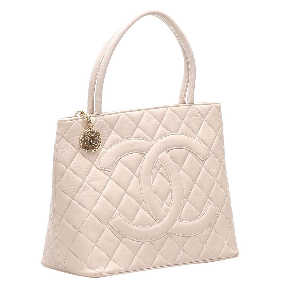 

Chanel Pink/Light Pink Lambskin Leather Medallion Tote Bag