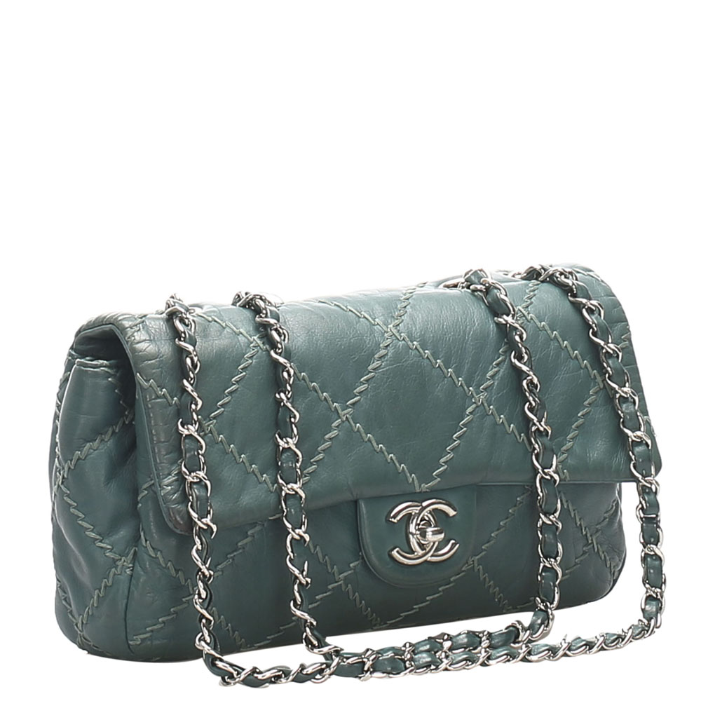 

Chanel Green Lambskin Leather Wild Stitch Single Flap Bag