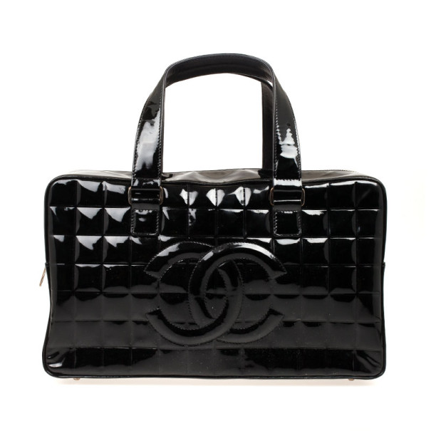 مملوكة مسبقًا Chanel Black Patent Cube Quilted East West Tote