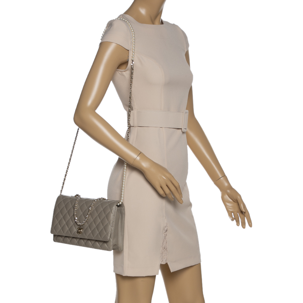 

Chanel Light Beige Quilted Leather Fantasy Pearl Flap Bag