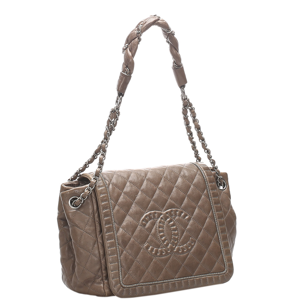 

Chanel Brown Lambskin Leather Classic CC Lather Flap Bag