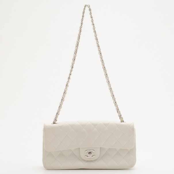 Pre Owned Chanel White Quilted Lambskin Leather East/West Classic Flap Bag