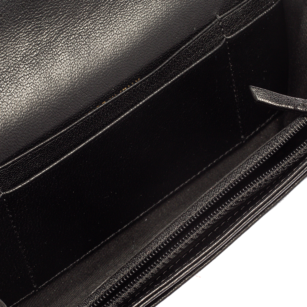 

Chanel Black Quilted Leather CC 19 Wallet