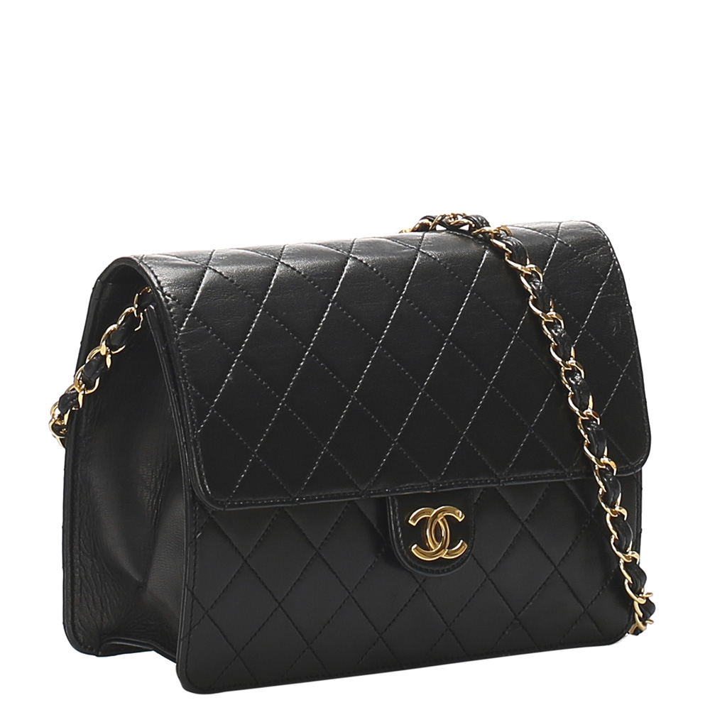 

Chanel Black Lambskin Leather Classic Square Flap Bag