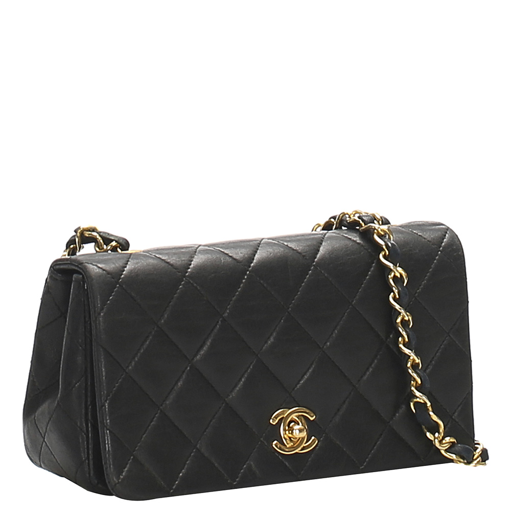 

Chanel Black Lambskin Leather Classic Flap Bag