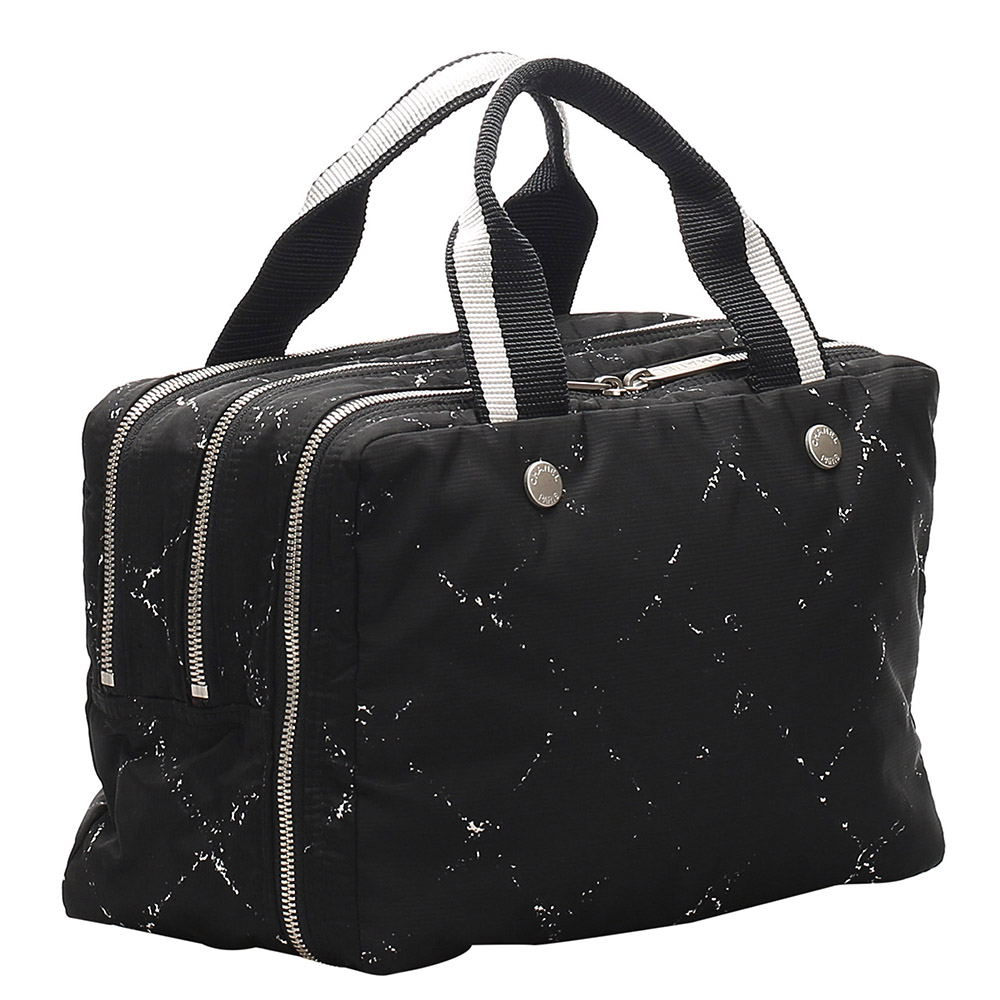 

Chanel Black/White Nylon Old Travel Line Top Handle Bag