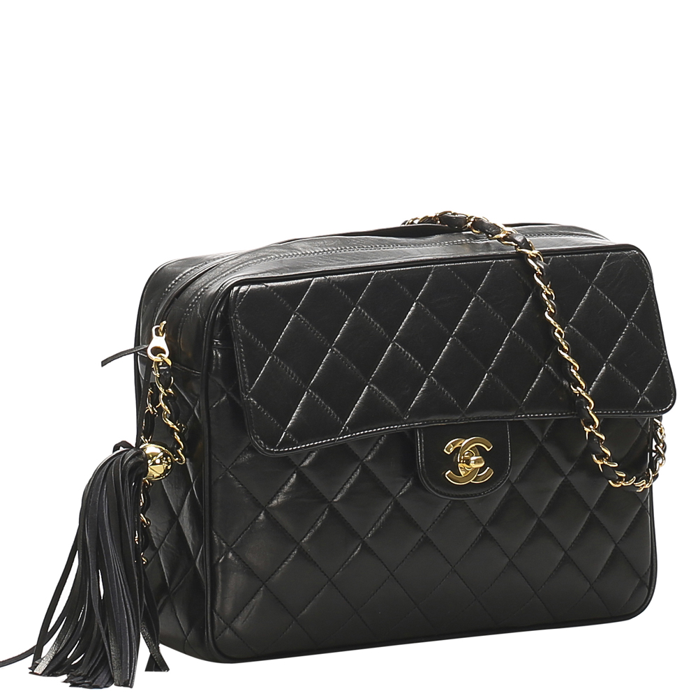 

Chanel Black Lambskin Leather Classic Flap Bag