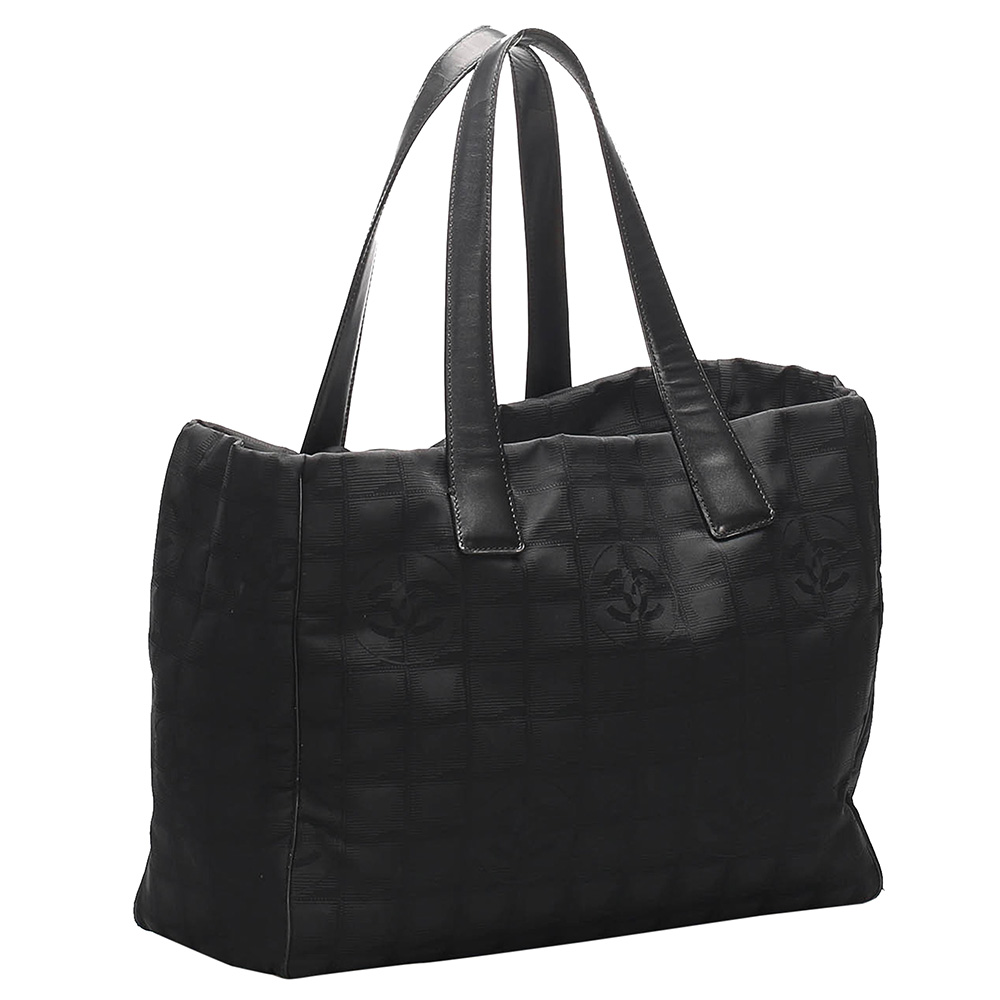 

Chanel Black Nylon Travel Line Tote Bag