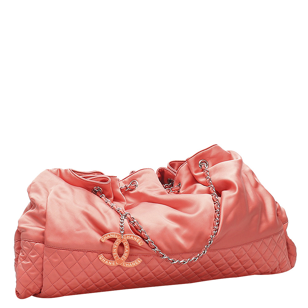 

Chanel Pink Satin Melrose Cabas Shoulder Bag