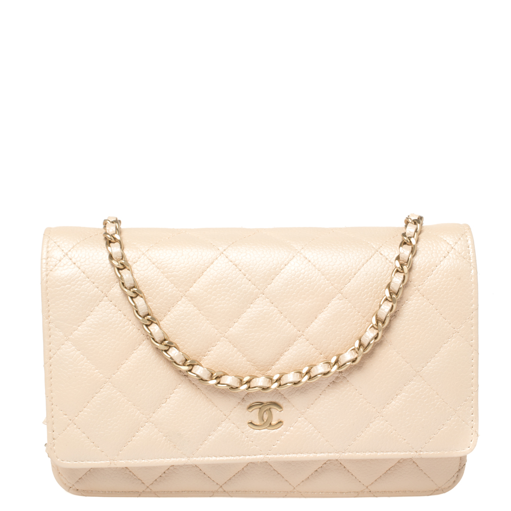 Pre Owned Chanel Pink Quilted Caviar Leather CC Classic Flap Wallet on Chain