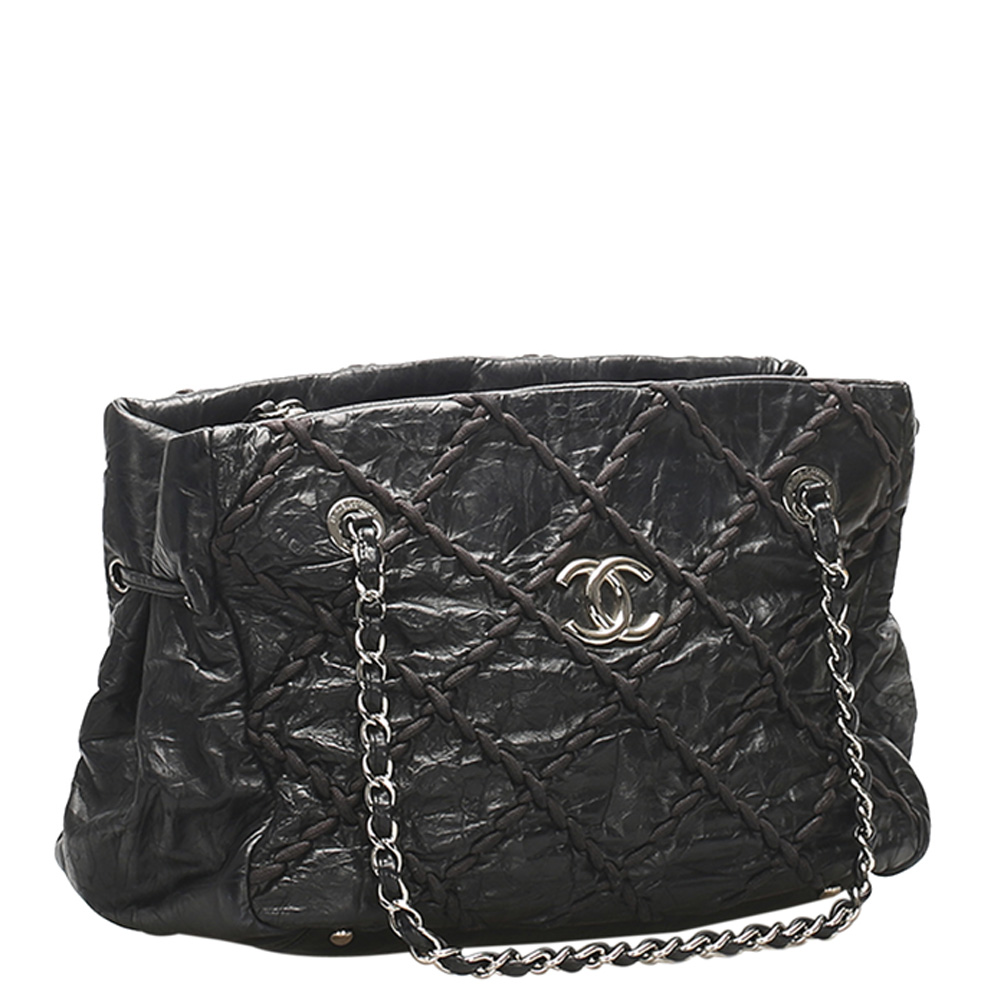 

Chanel Black Leather CC Wild Stitch Tote Bag