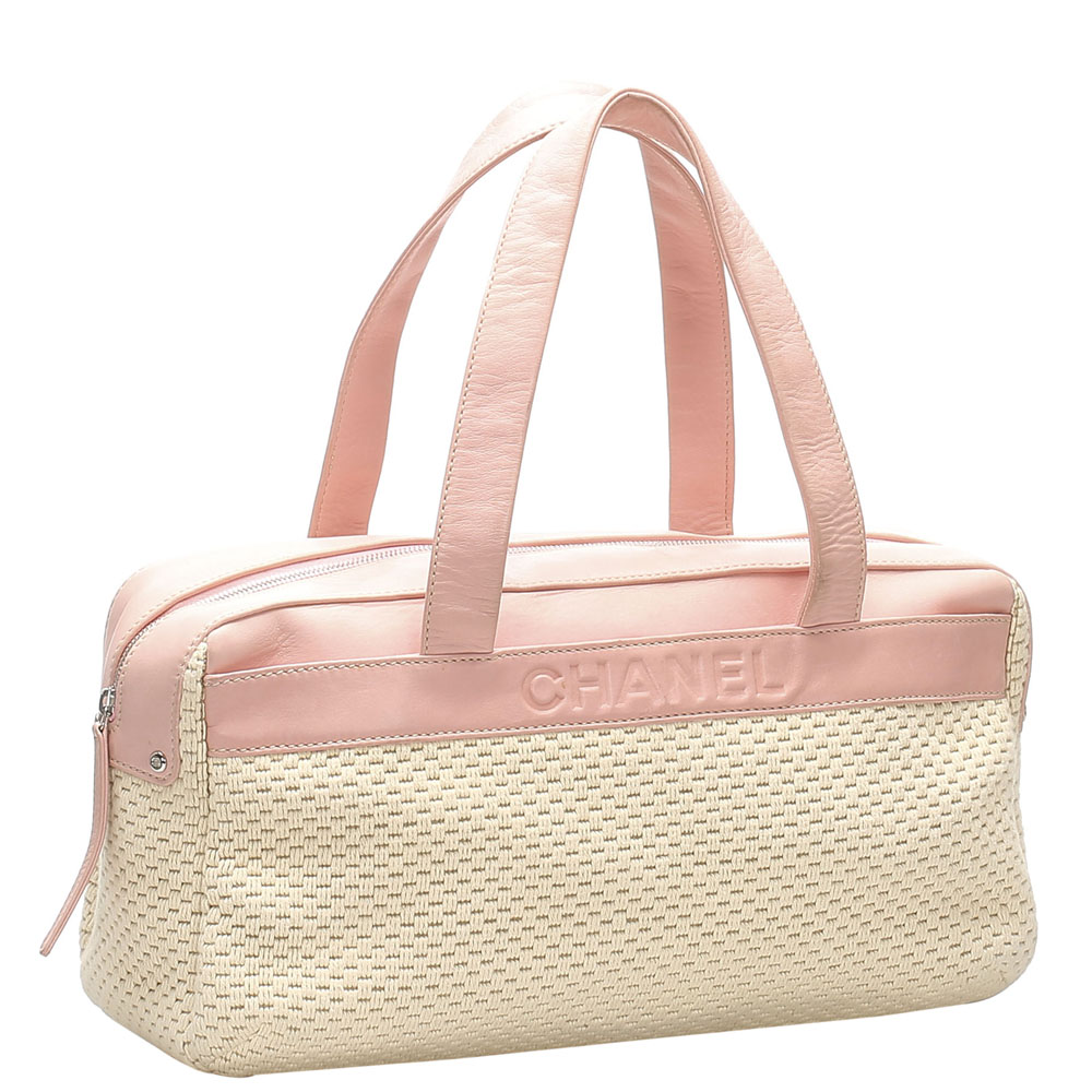 

Chanel White/Pink Wool And Leather Lax Accordion Bag