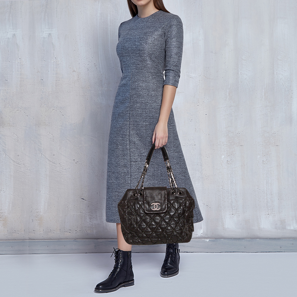 

Chanel Dark Brown Quilted Leather Bubble Shoulder Bag