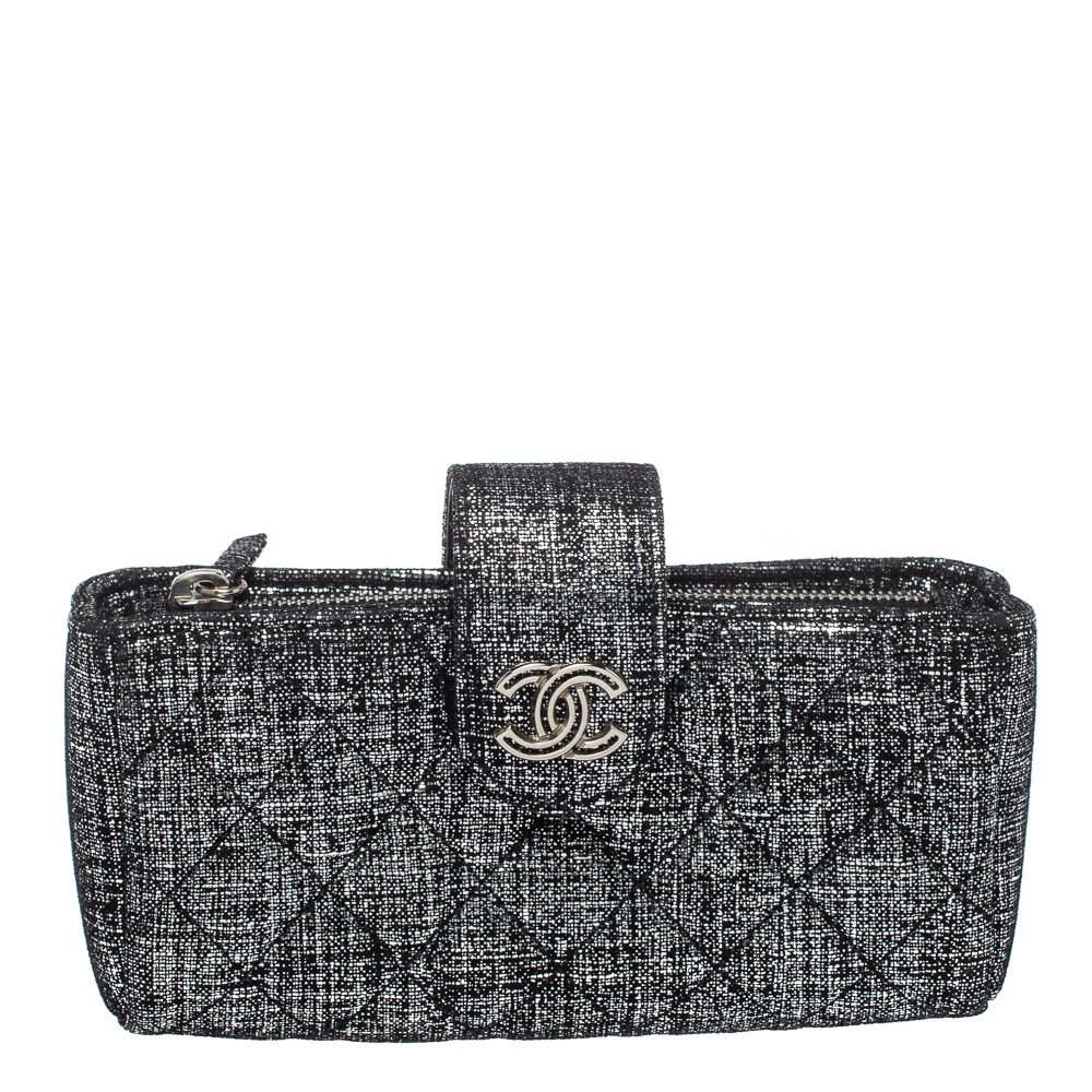 Pre Owned Chanel Silver/Black Shimmer Quilted Suede CC Phone Pouch 