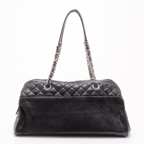 Pre-owned Chanel Black Leather And Fur Satchel