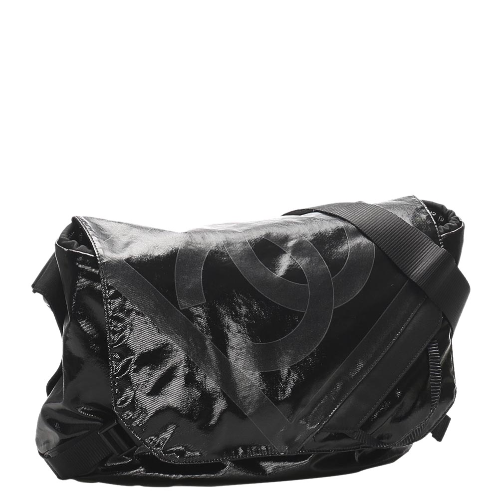 

Chanel Black Nylon CC Crossbody Bag