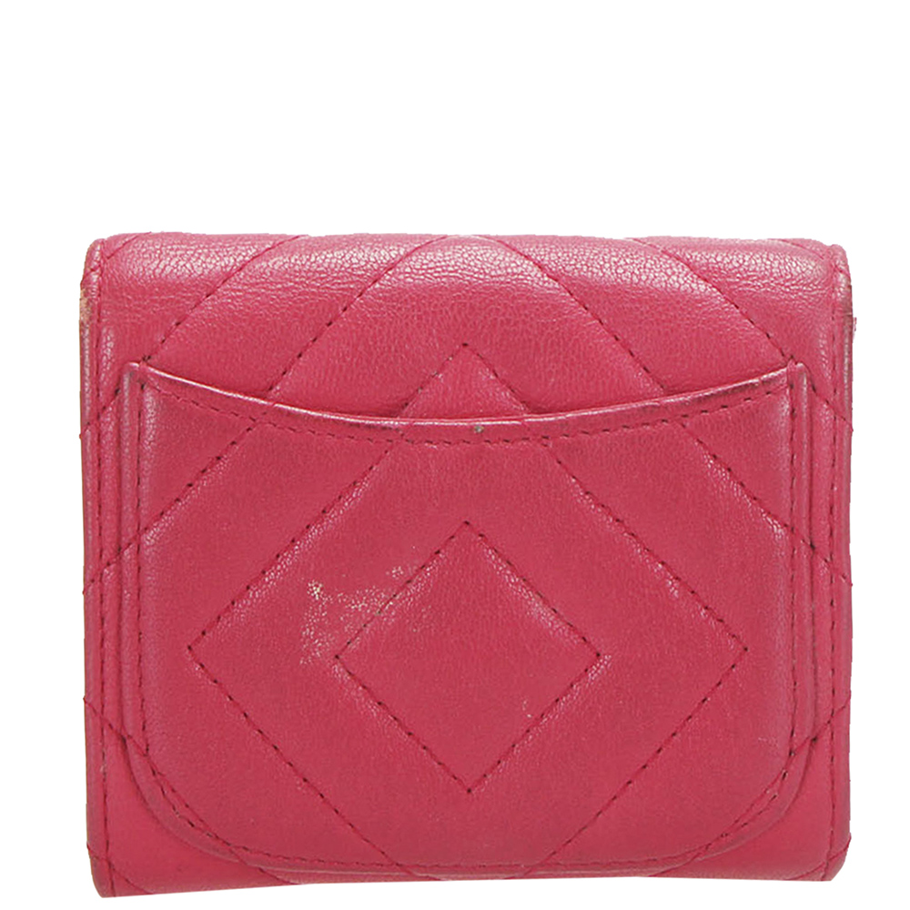 

Chanel Red Leather Chevron Small Compact Wallet