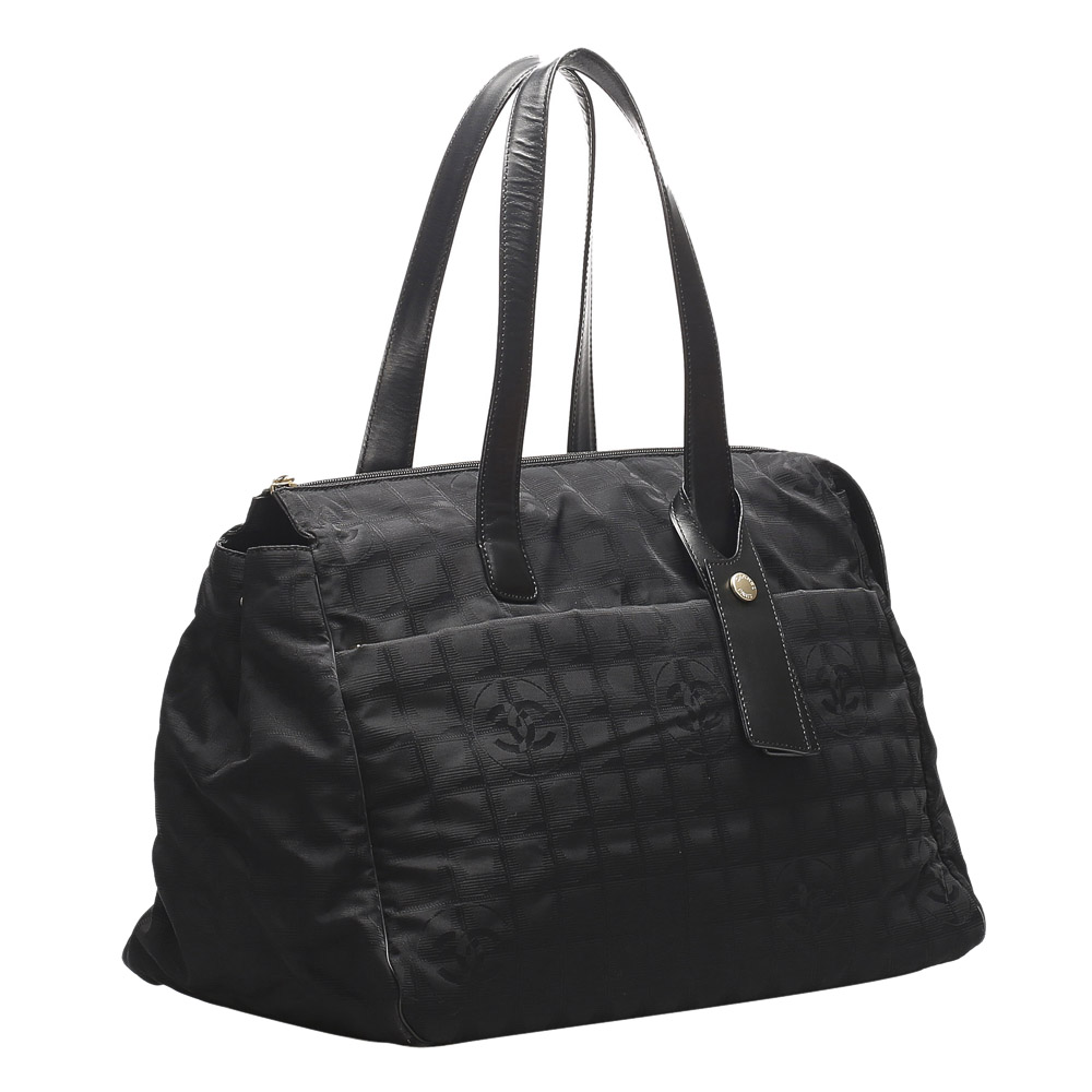 

Chanel Black Nylon New Travel Line Canvas Tote Bag