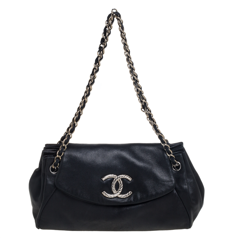 Pre Owned Chanel Black Leather Accordion Flap Bag