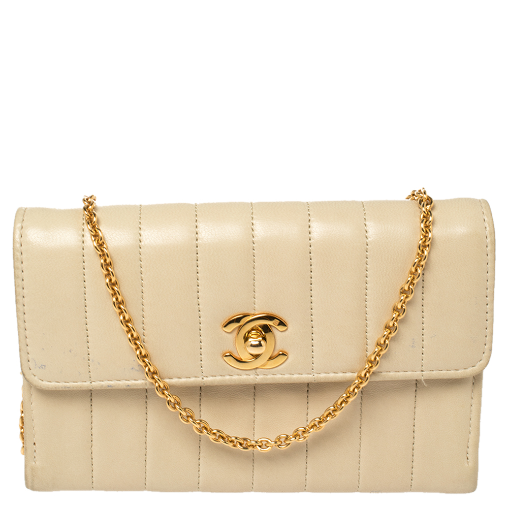 Pre-owned Chanel Beige Vertical Quilted Leather Mini Classic Shoulder ...