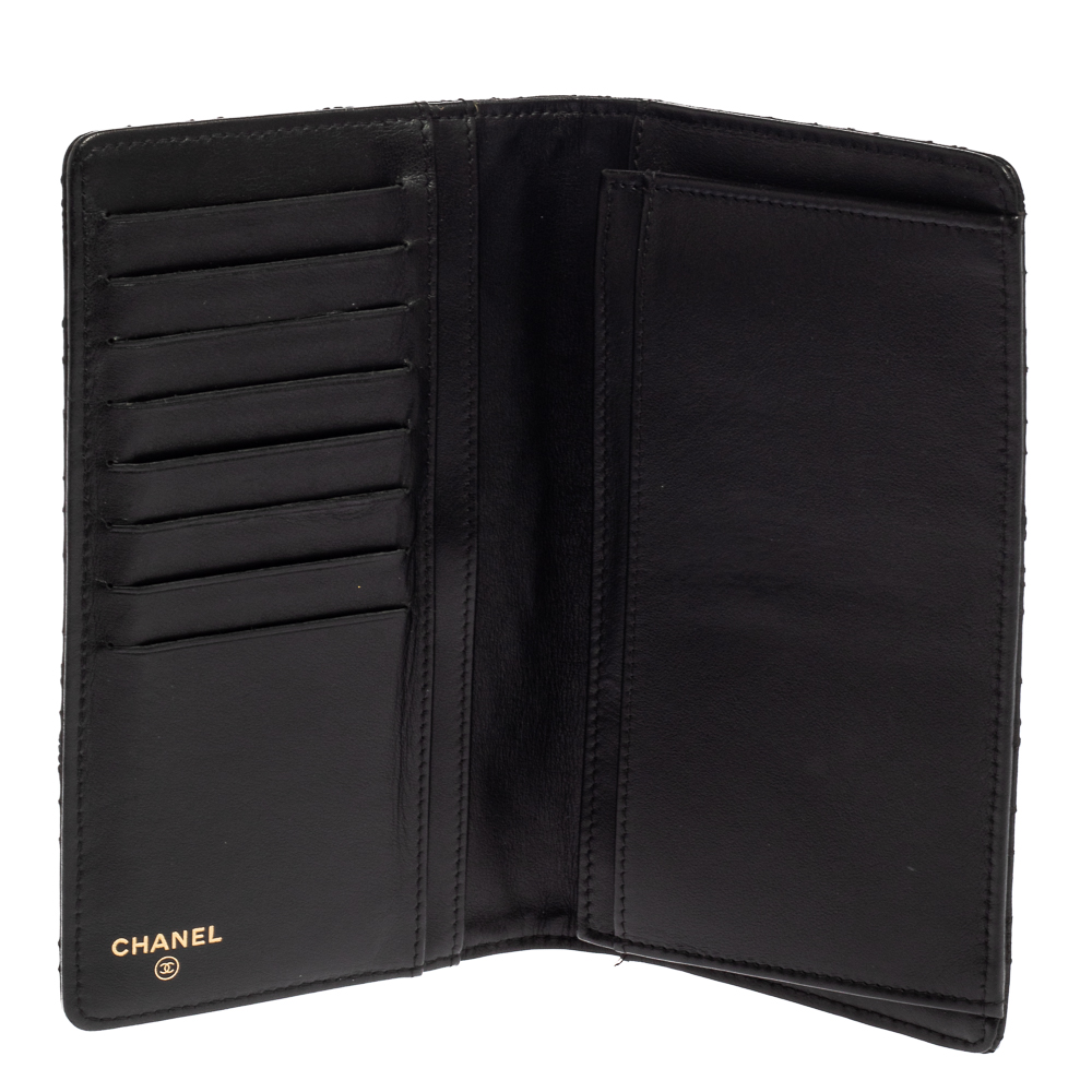 

Chanel Black Leather Camellia 5 CC Bifold Wallet