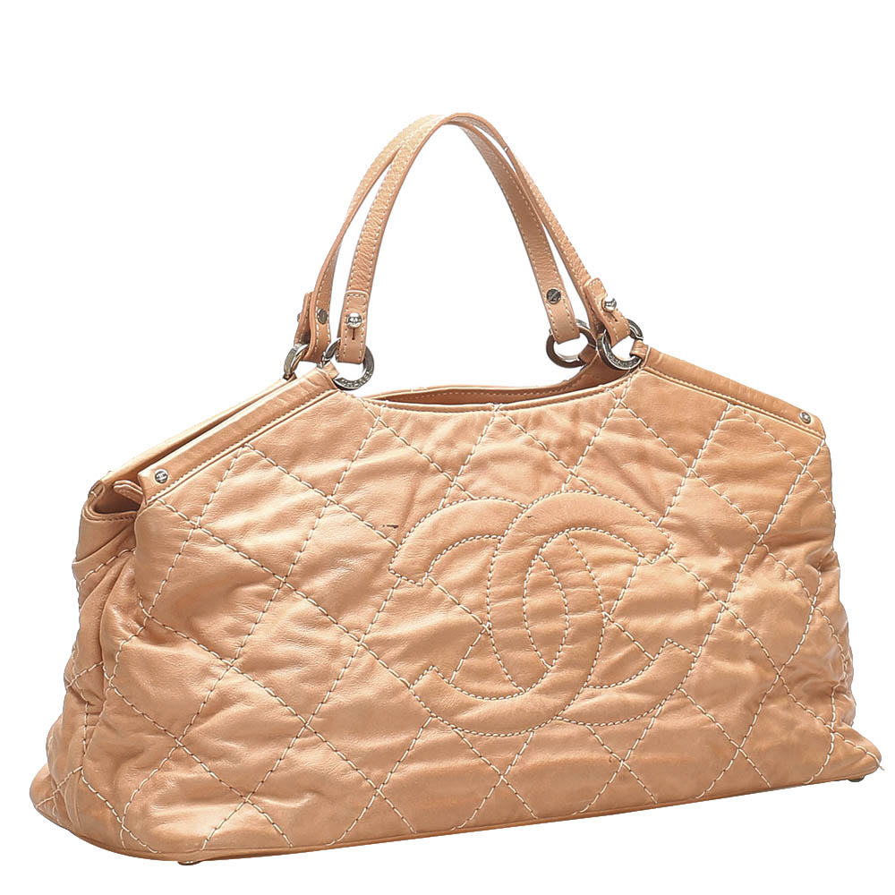 

Chanel Pink Quilted Leather Sea Hit Small Tote Bag