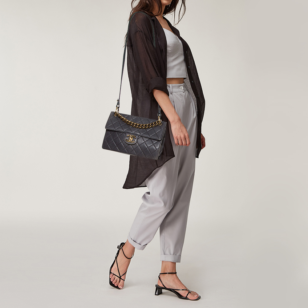 

Chanel Grey Quilted Caviar Leather`Chain Top Handle Bag