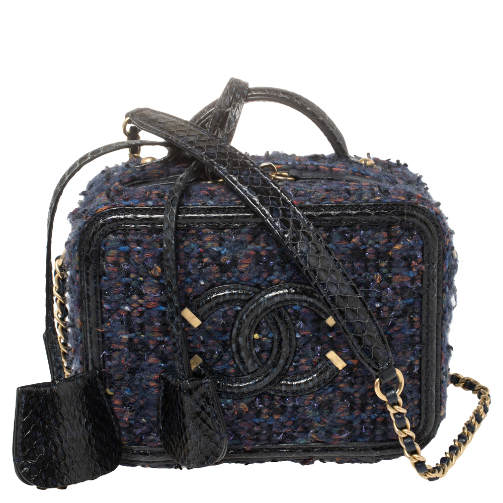 Pre-owned Chanel Blue Tweed And Snakeskin Mini Cc Filigree Vanity Case Bag